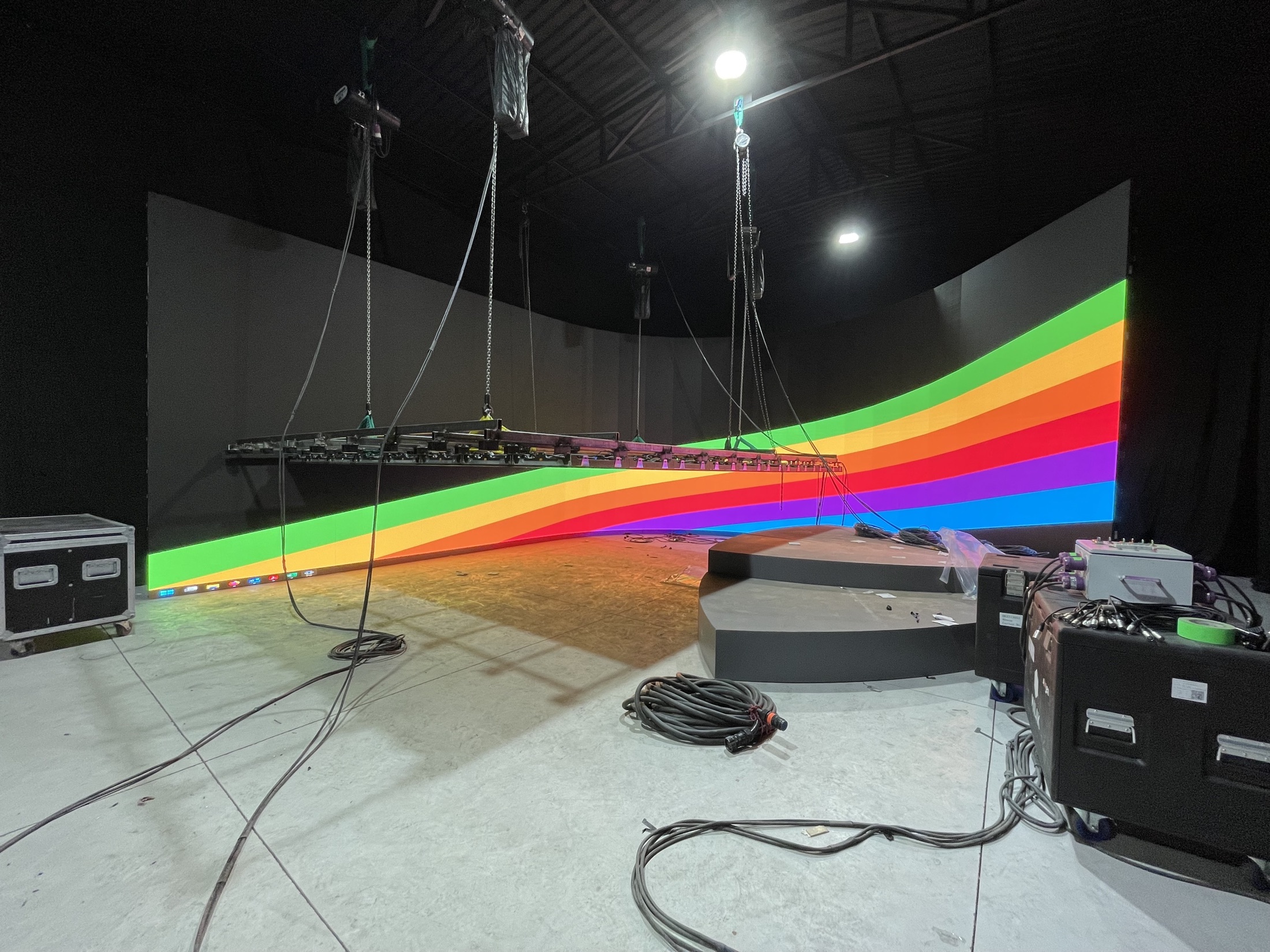 Virtual production environment on the LED stage